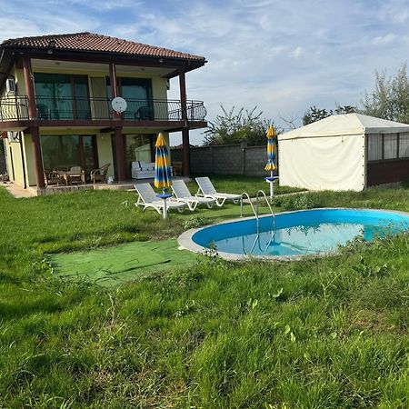 Villa Sunray Топола Экстерьер фото